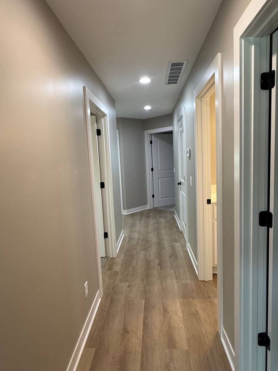 Apartment for rent at 105 W Benton St, Savannah, MO 64485