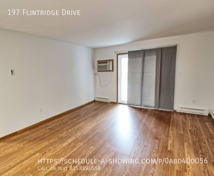 Apartment for rent at 197 Flintridge Dr, Rockford, IL 61107