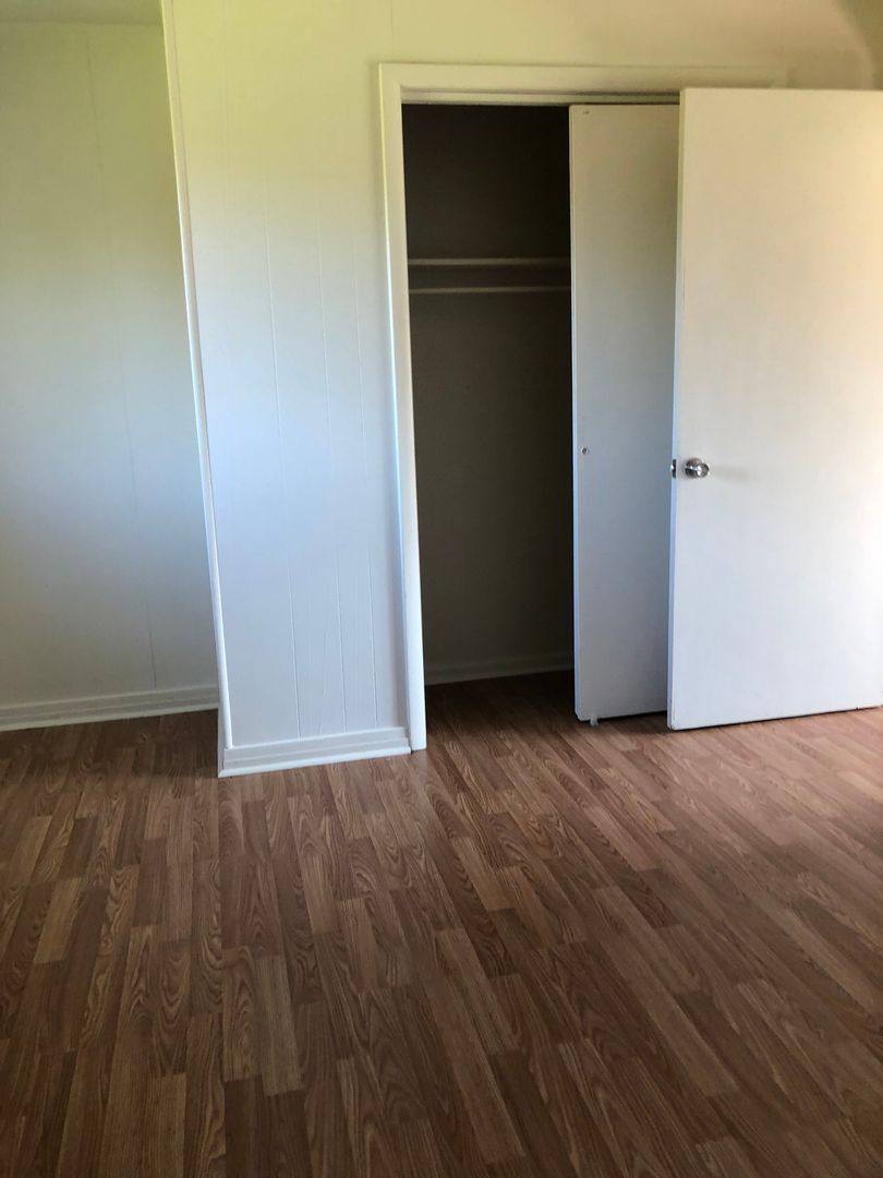 Apartment for rent at 5208 W Ridge Rd, Erie, PA 16506