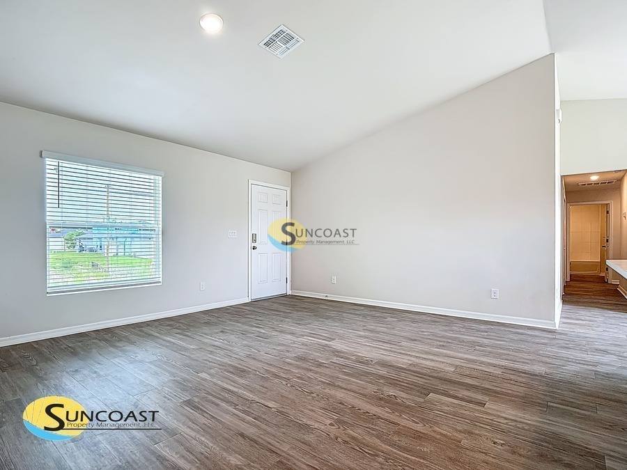 House for rent at 6251 N Whispering Dr, Dunnellon, FL 34434