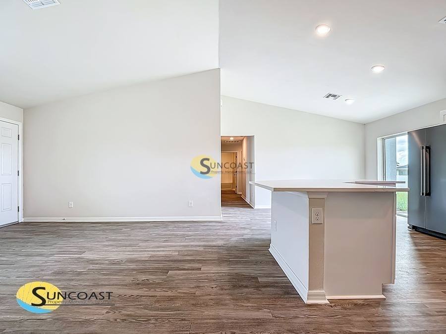 House for rent at 6251 N Whispering Dr, Dunnellon, FL 34434