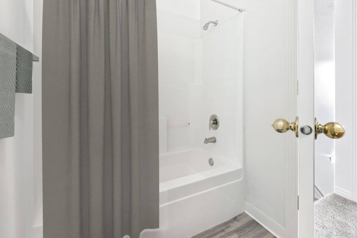 Townhouse for rent at 7 N Sugar St, Nampa, ID 83687