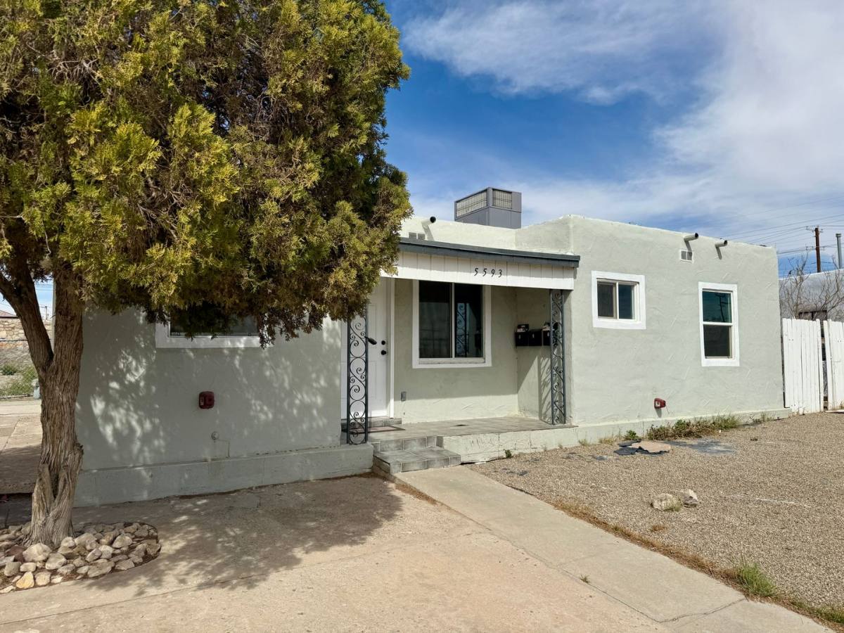Apartment for rent at 5593 Hunt Court, El Paso, TX 79903