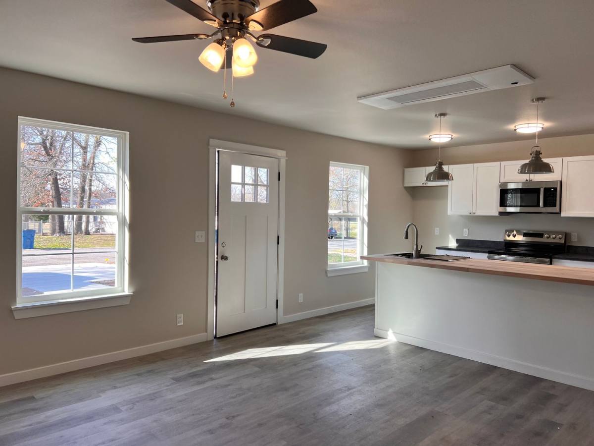 Townhouse for rent at 1107 - 1109 E, Joplin, MO 64804