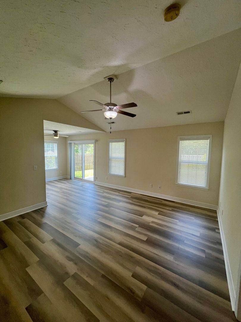 House for rent at 824 Rolling Pines Loop Rd, Leland, NC 28451