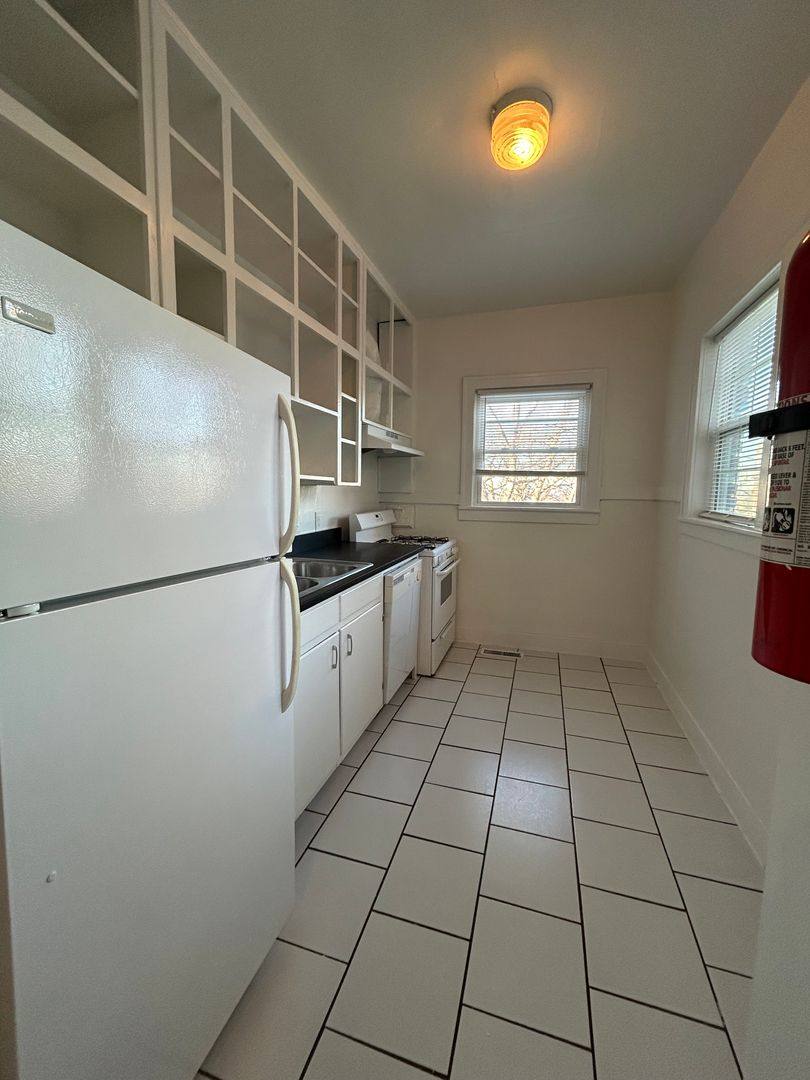 Apartment for rent at 3220 Pawnee Ave, Birmingham, AL 35205