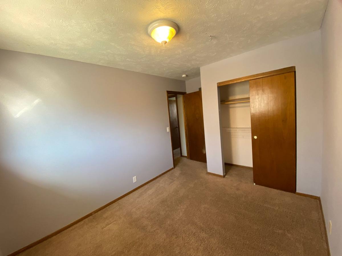 House for rent at 8803 S 143rd St, Omaha, NE 68138