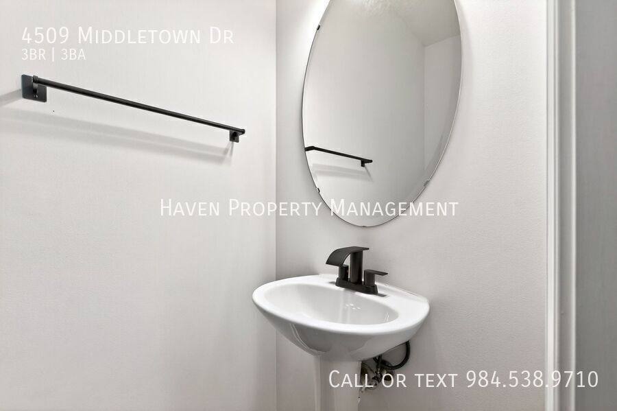 Townhouse for rent at 4509 Middletown Dr, Wake Forest, NC 27587