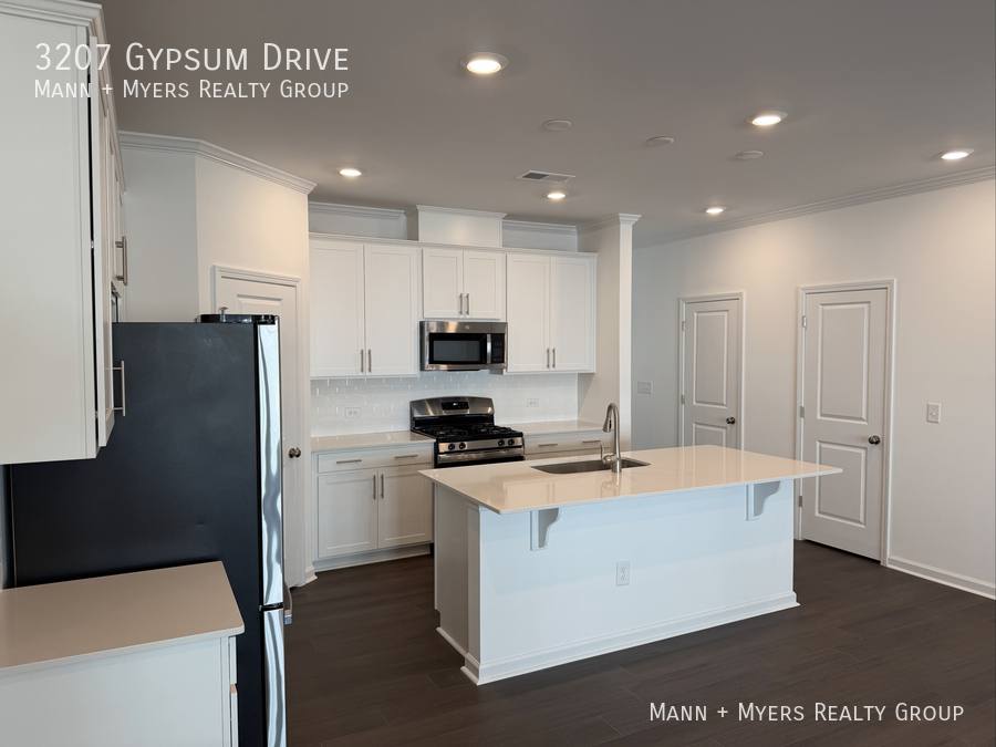 Townhouse for rent at 3207 Gypsum Dr, Durham, NC 27703