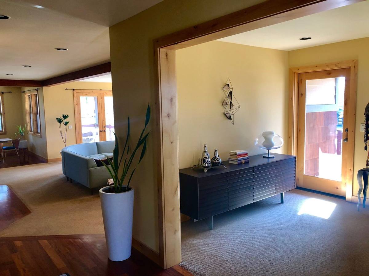 House for rent at 61890 Fall Creek Loop, Bend, OR 97702