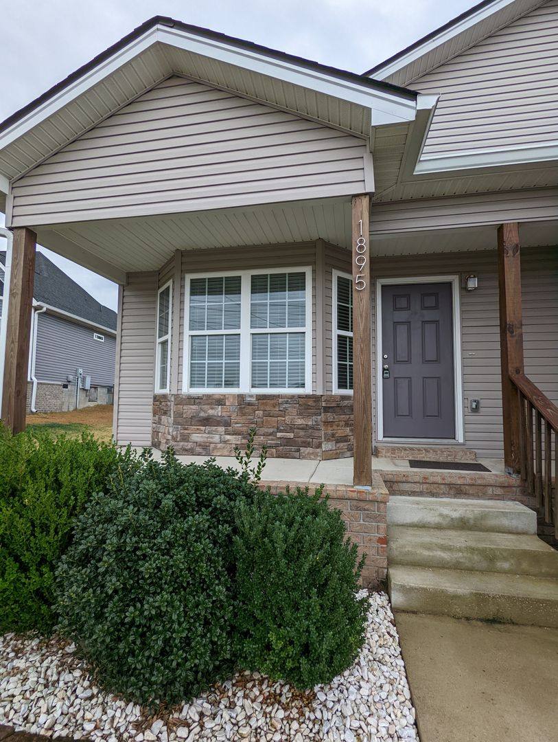 House for rent at 1895 Sheffield Lane, Columbia, TN 38401