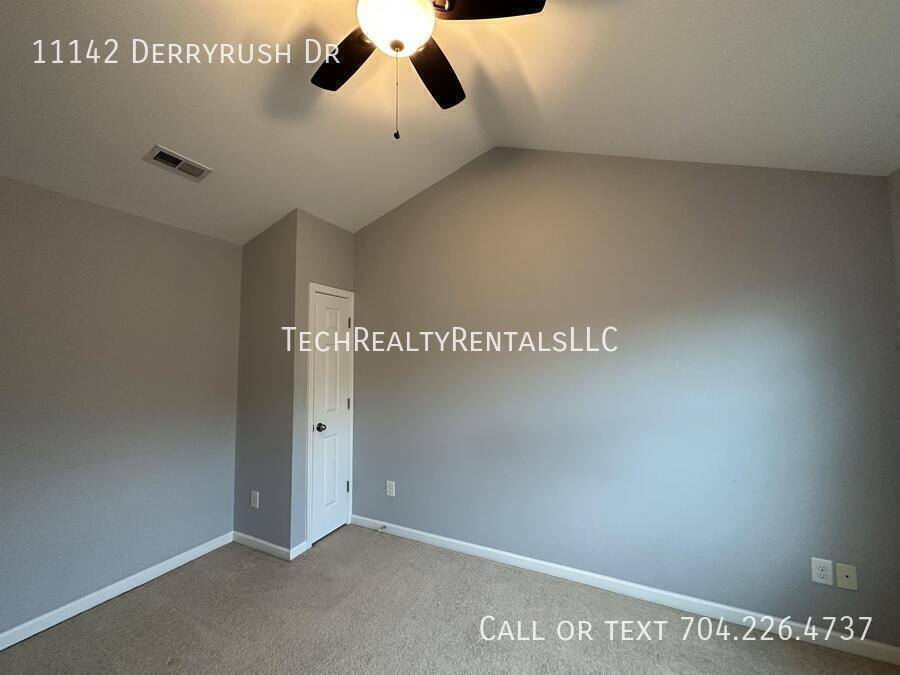 House for rent at 11142 Derryrush Dr, Charlotte, NC 28213