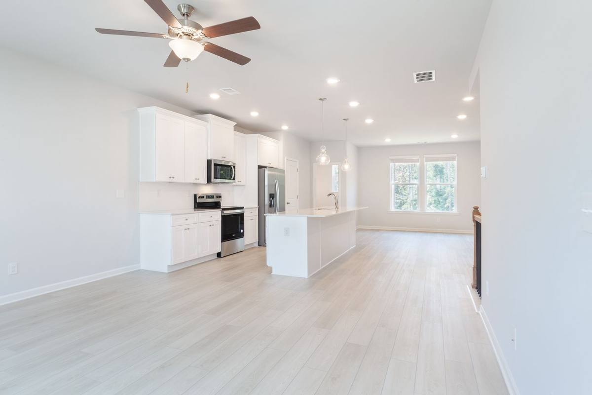 Townhouse for rent at 63 Werner Brook Way, SW, Atlanta, GA 30354