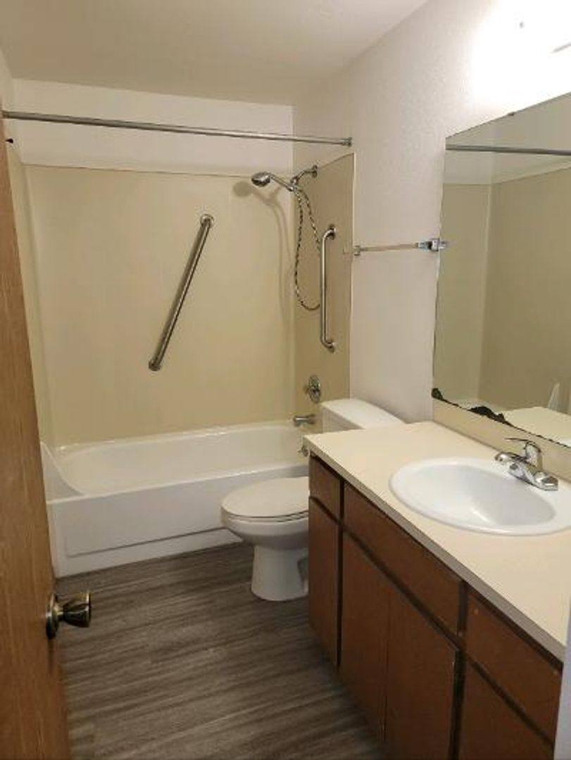 Apartment for rent at 7715 Douglas St W, Lakewood, WA 98499