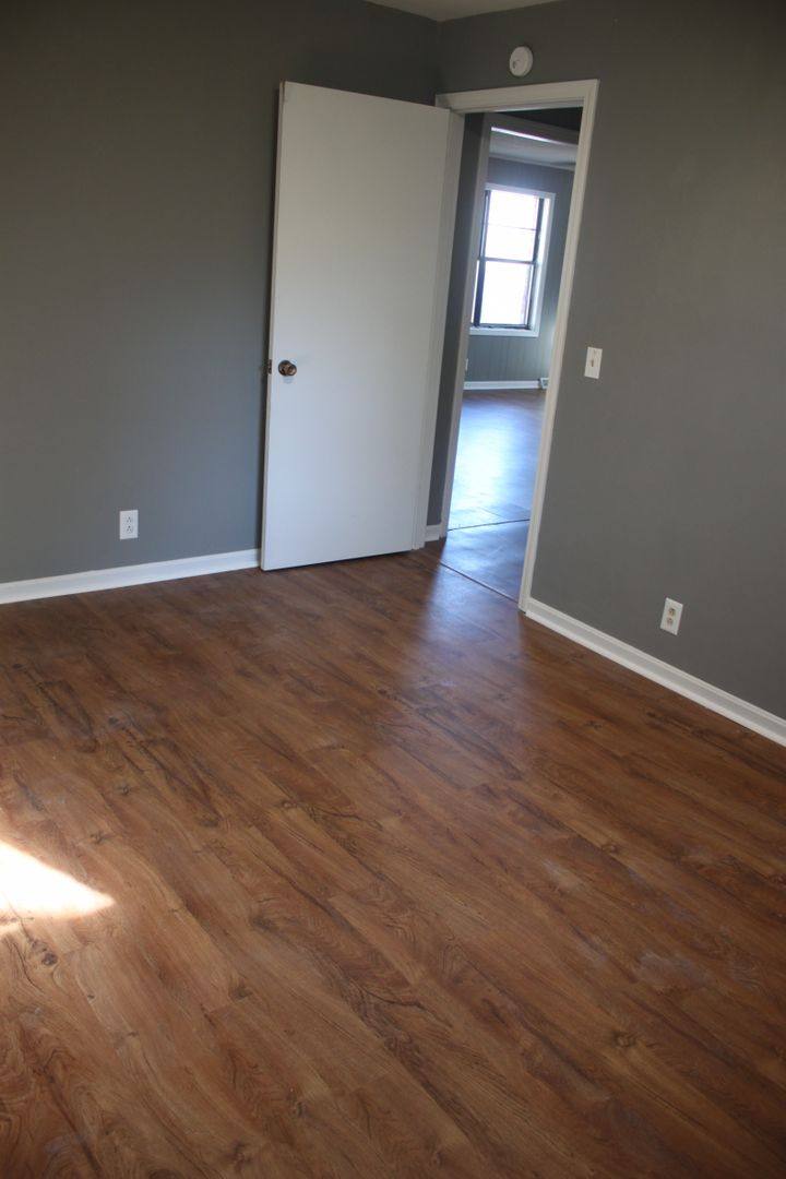 Apartment for rent at 829 Glendale Rd, Murray, KY 42071