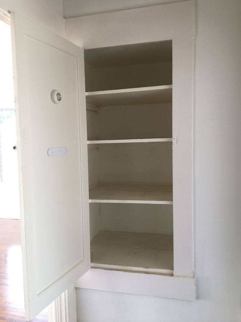 Apartment for rent at 1821-1827 S Ardmore Ave, Los Angeles, CA 90006