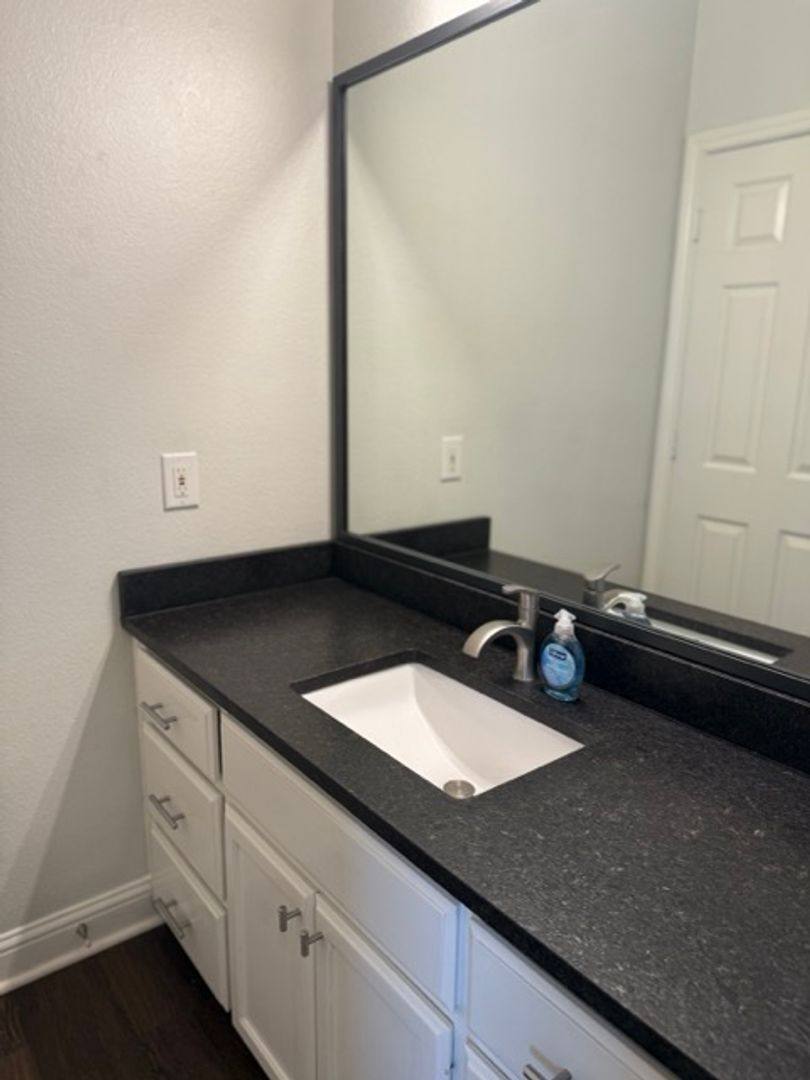 Apartment for rent at 2011 S 8th, Waco, TX 76706