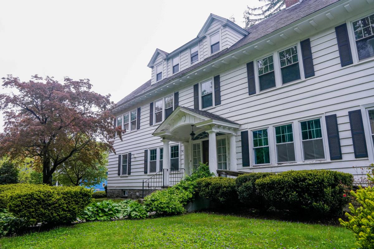 Apartment for rent at 15 Montvale Rd #2, Worcester, MA 01609