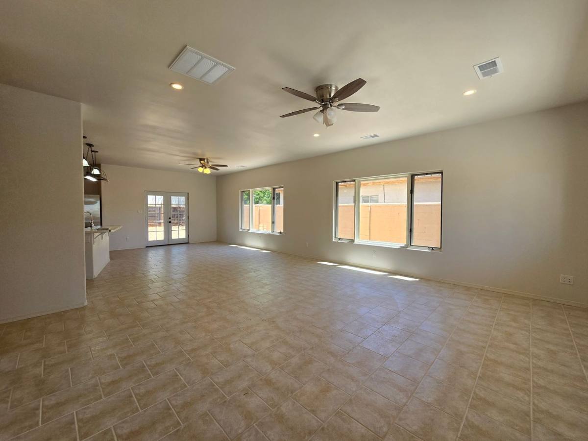 House for rent at 993 Calle Katarina, Santa Fe, NM 87505