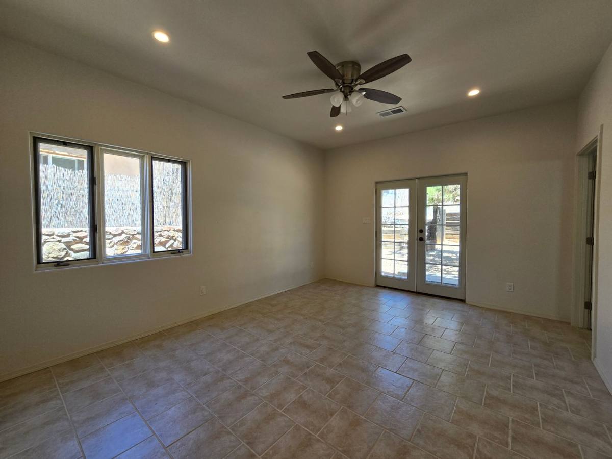 House for rent at 993 Calle Katarina, Santa Fe, NM 87505