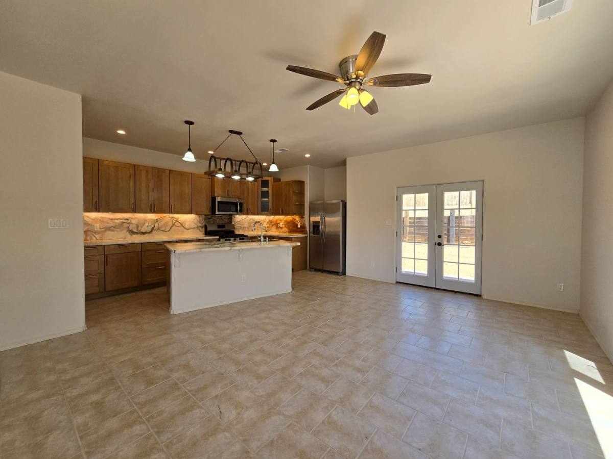 House for rent at 993 Calle Katarina, Santa Fe, NM 87505