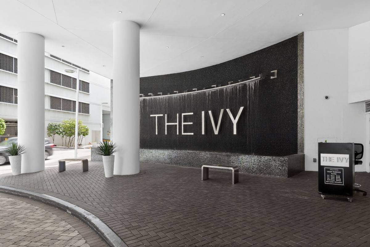 Condo for rent at 90 SW 3rd St, Miami, FL 33130