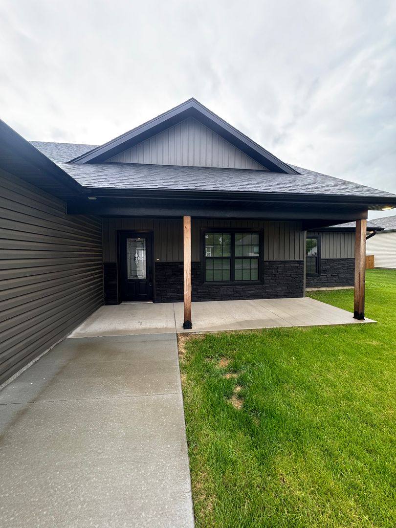 House for rent at 4680 Treaty Dr, Ashland, MO 65010
