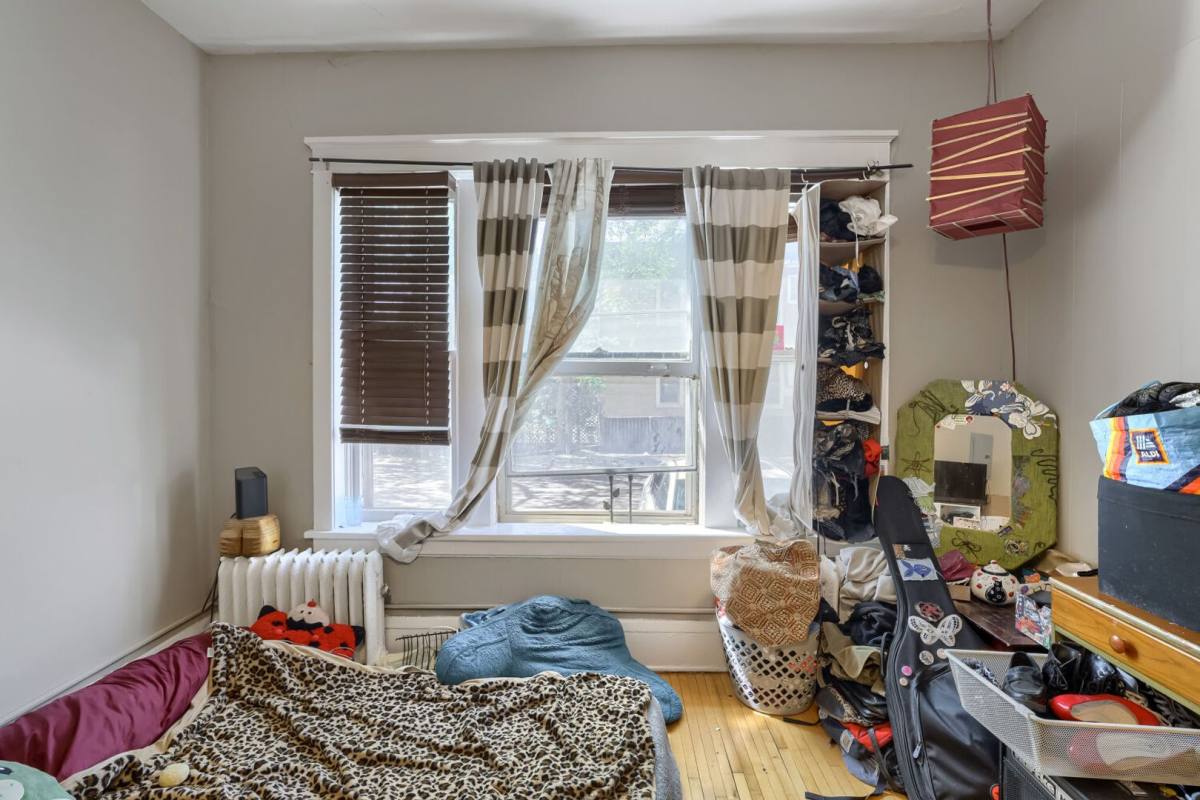 Apartment for rent at 2609 Hennepin Ave, Minneapolis, MN 55408