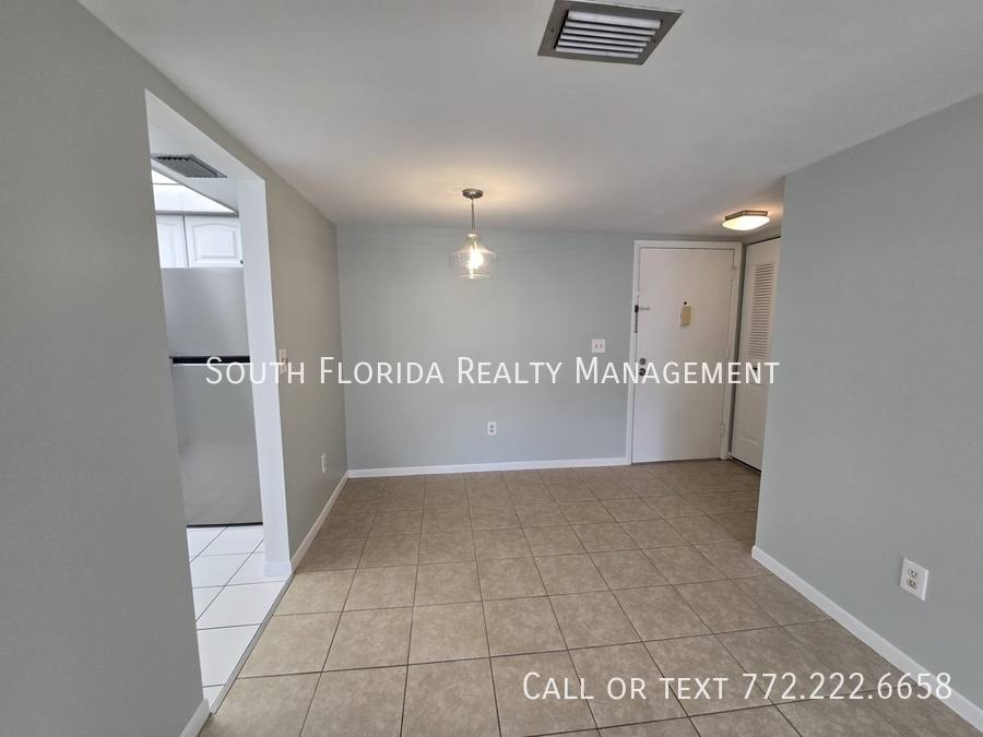 Apartment for rent at 950 S Kanner Highway B-4 #B-4, Stuart, FL 34994