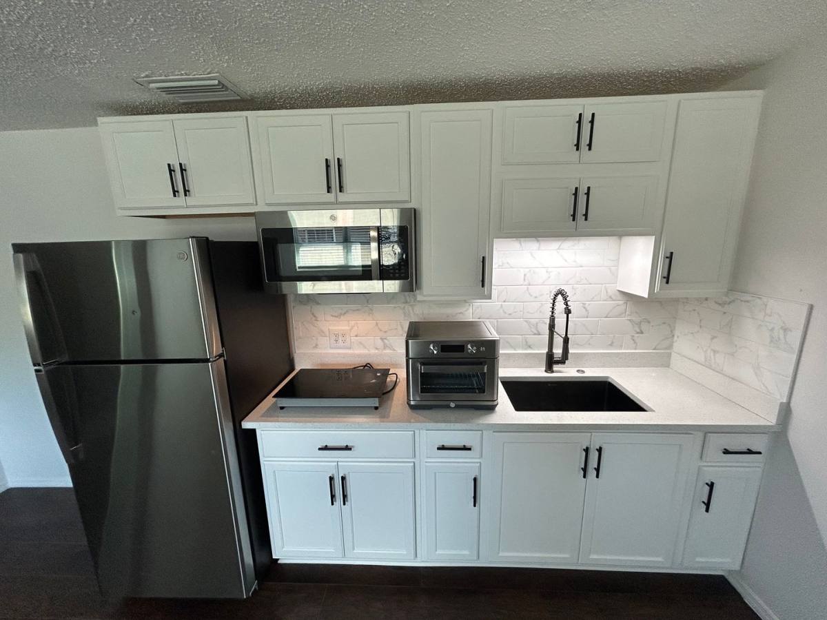 House for rent at 4720 7th Ave N, Saint Petersburg, FL 33713