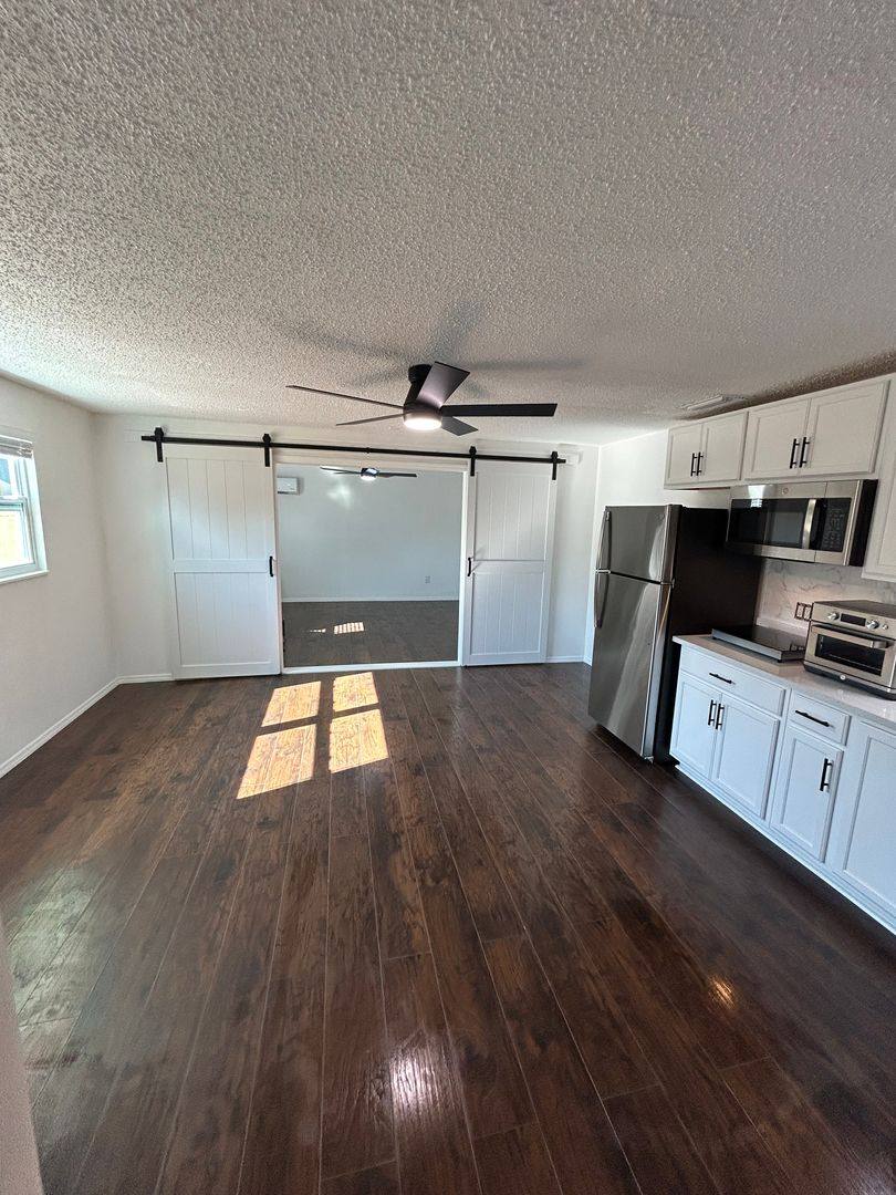 House for rent at 4720 7th Ave N, Saint Petersburg, FL 33713