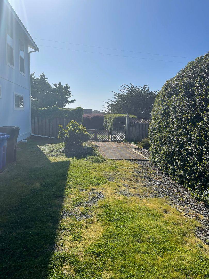 House for rent at 2800 Fortune St, McKinleyville, CA 95519