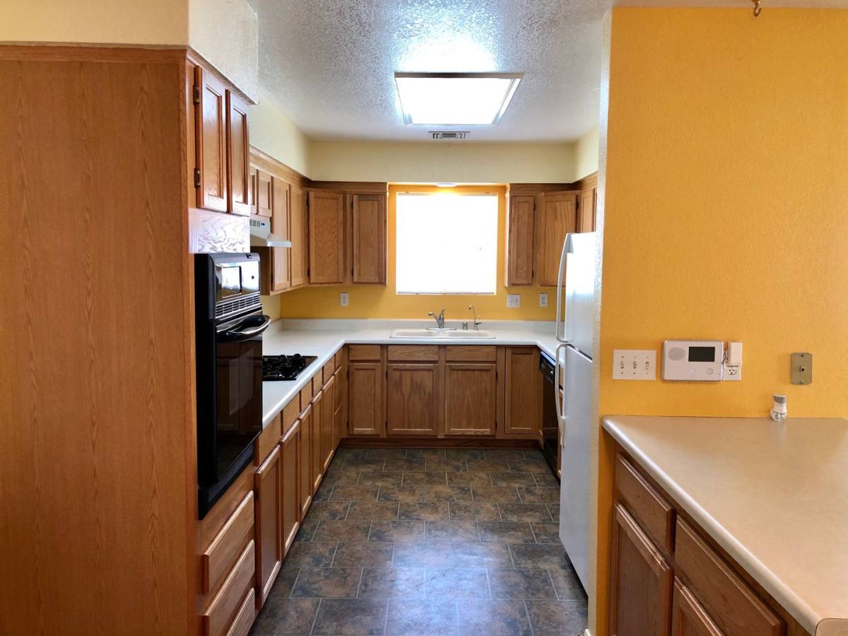3905 Raymond Ave, Kingman, AZ 86401 - House for Rent - Image 9