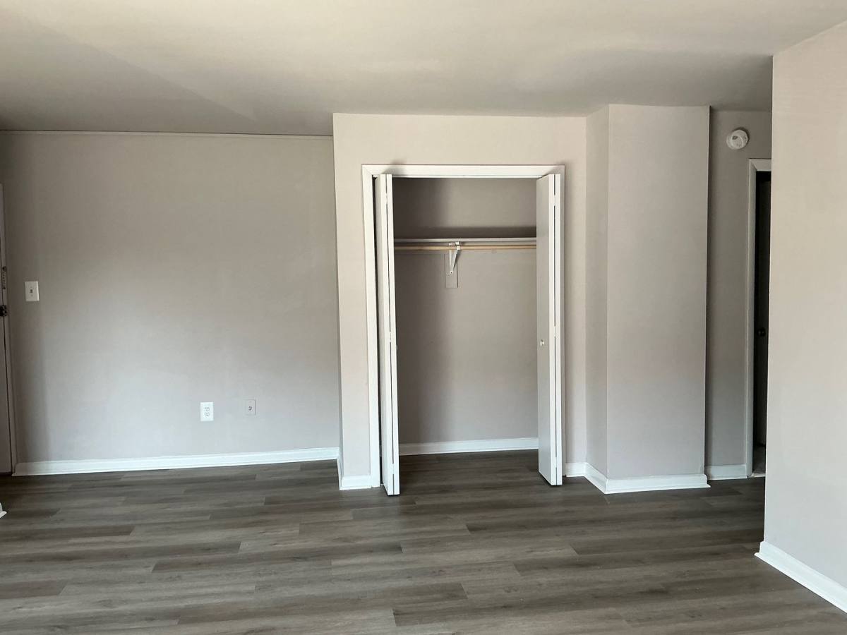Apartment for rent at 7911 Indian Head Highway 205, Oxon Hill, MD 20745