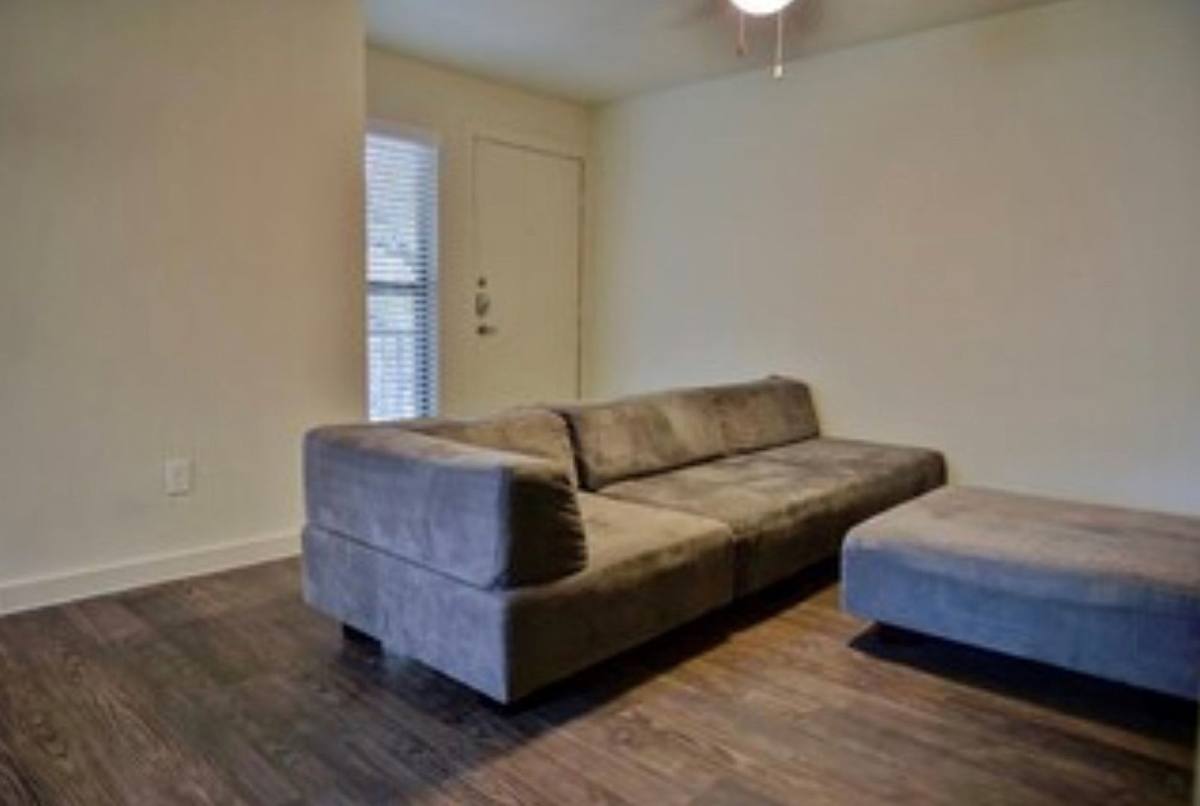 Apartment for rent at 3412 Graustark St, Houston, TX 77006