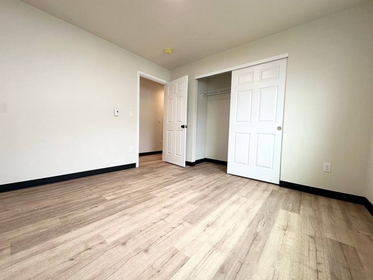 Apartment for rent at 515-517 Rustic Ridge Dr, Brillion, WI 54110