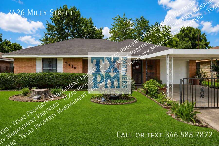 House for rent at 7426 Miley St, Houston, TX 77028