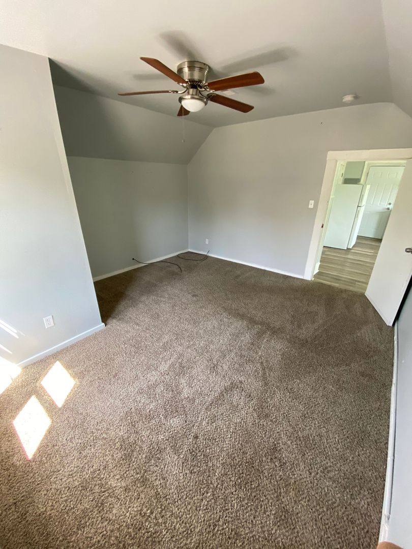 Apartment for rent at 3295 W 50th St, Cleveland, OH 44102