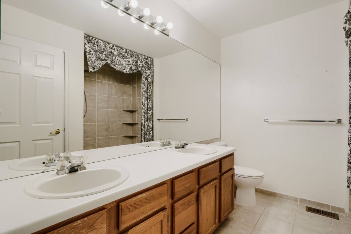 House for rent at 4344 S Jasper St, Aurora, CO 80015