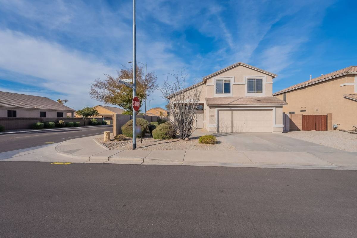 House for rent at 20434 N 92nd Lane, Peoria, AZ 85382