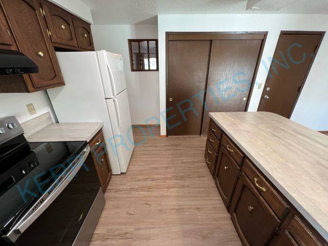 House for rent at 18138 Seaman Ave, Sandy, OR 97055