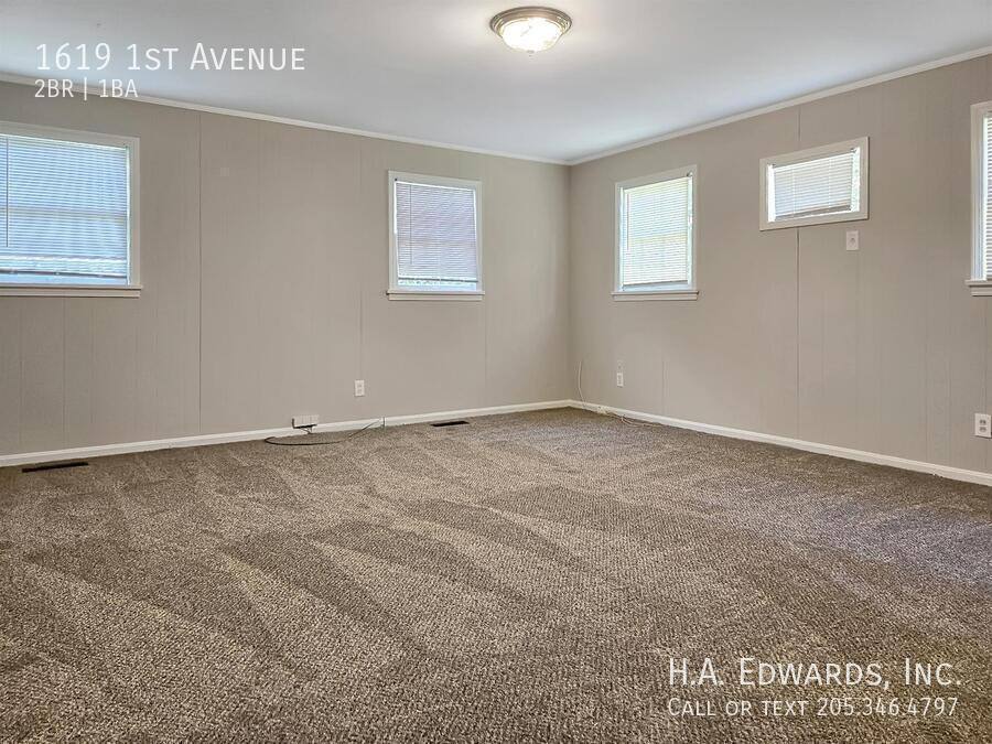 House for rent at 1619 1st Ave, Tuscaloosa, AL 35401