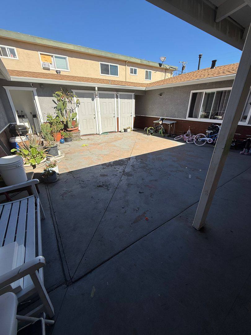 Apartment for rent at 1631 Frisbie Court, Concord, CA 94520
