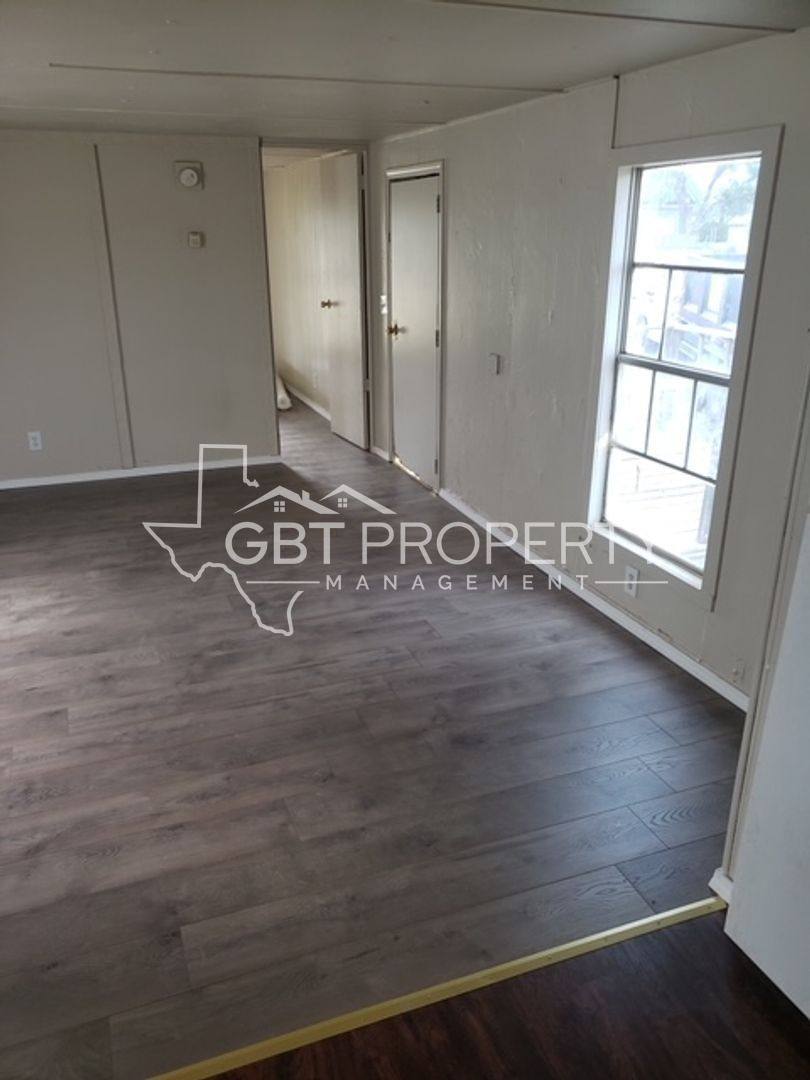 Apartment for rent at 6th Ave, Canyon, TX 79015