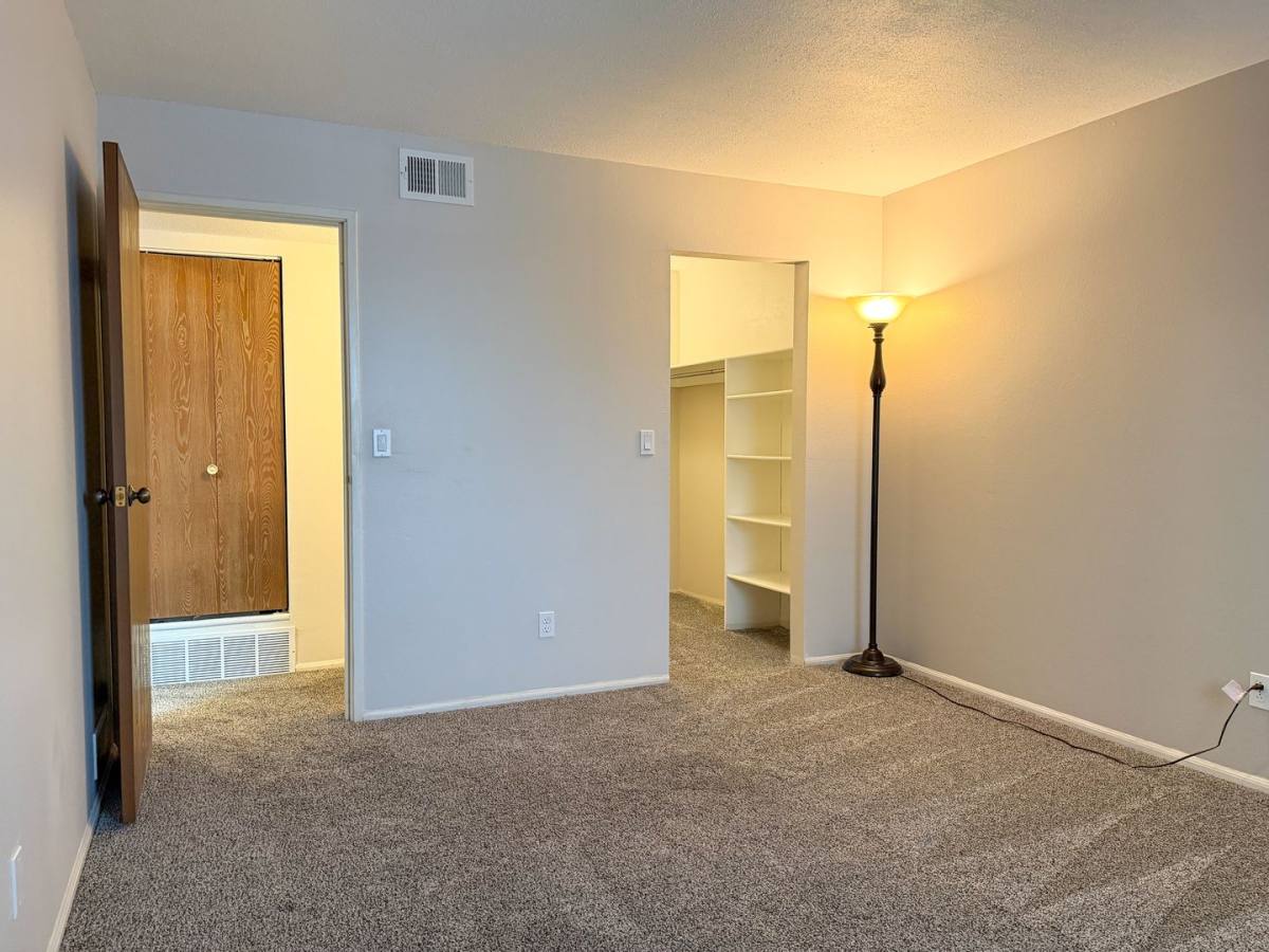 Condo for rent at 12007 E Harvard Ave #202, Aurora, CO 80014