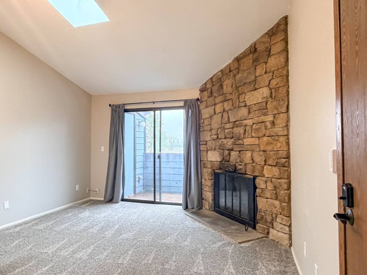Condo for rent at 12007 E Harvard Ave #202, Aurora, CO 80014