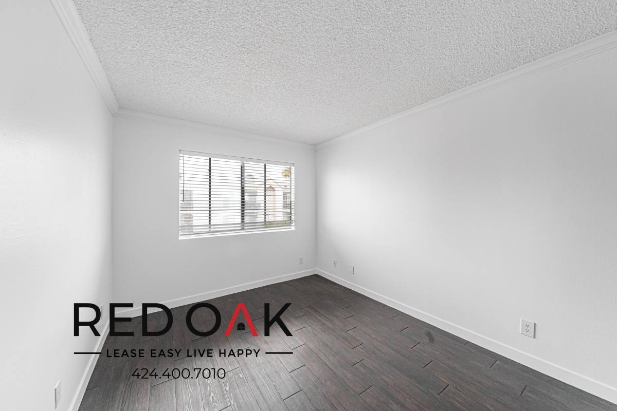 Condo for rent at 1522 N Formosa Ave #301, Los Angeles, CA 90046