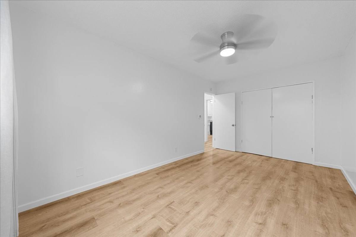 Apartment for rent at 1850 Gardenia Ave #5, Long Beach, CA 90806