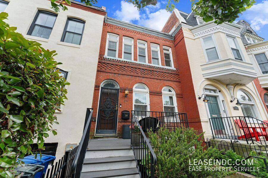 House for rent at 318 U St NW, Washington, DC 20001
