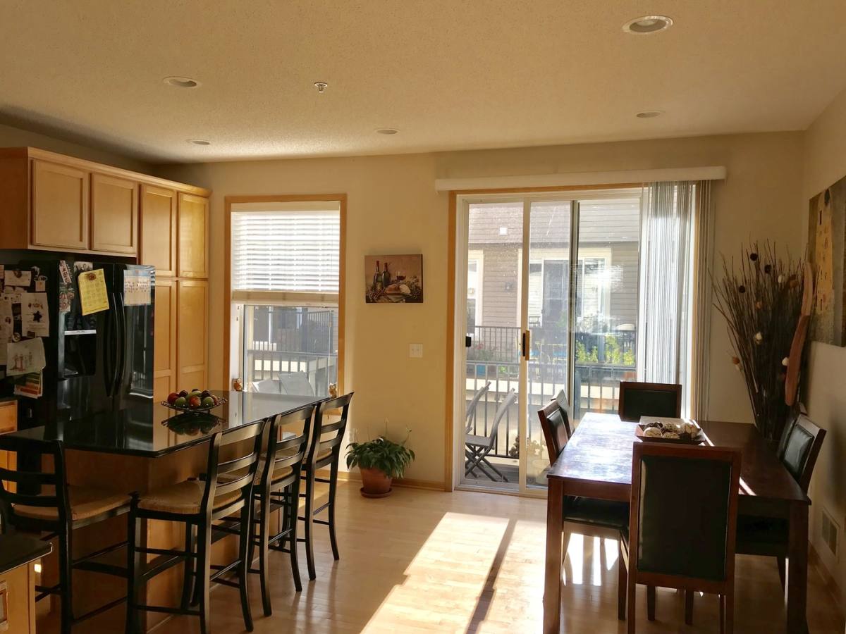 Townhouse for rent at 11276 Preswick Blvd, Eden Prairie, MN 55344